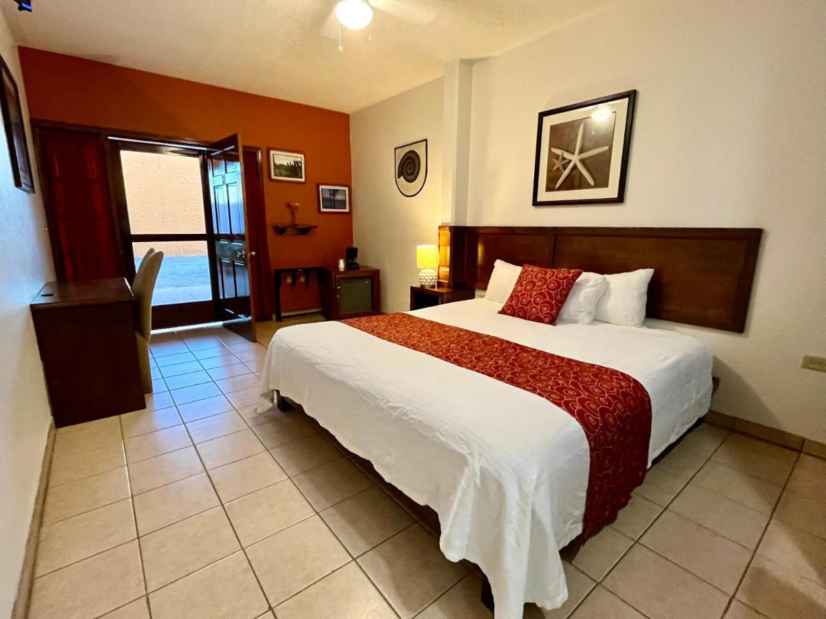 Hotel Los Caracoles Guerrero Negro Exterior photo
